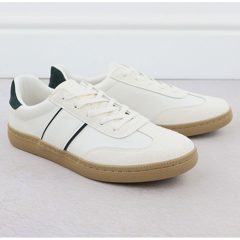 Chaussures de sport pour hommes blancs Big Star SS174078 1