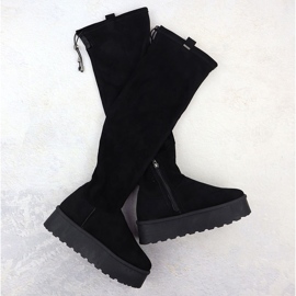 Bottes pour femmes sur la plateforme Black Big Star SS274264 1