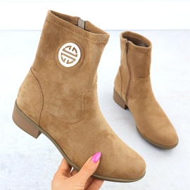 Bottes de daim des femmes avec décoration beige jezzi 198-28 1