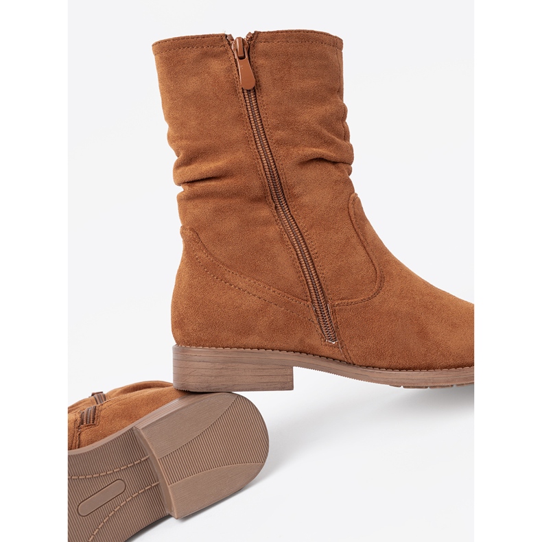 Shelvt Bottes de caramel avec une tige froissée 1