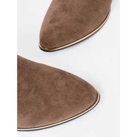 Shelvt Bottes en daim beige sombres sur le poteau 2