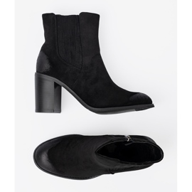 Shelvt Bottes en daim noir sur un pilier élevé isolé le noir 4