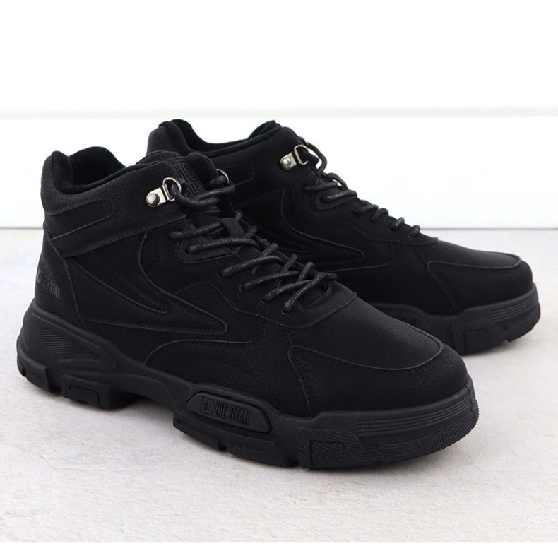 Chaussures de sport isolées Big Star M OO174582 INT2157 le noir 1