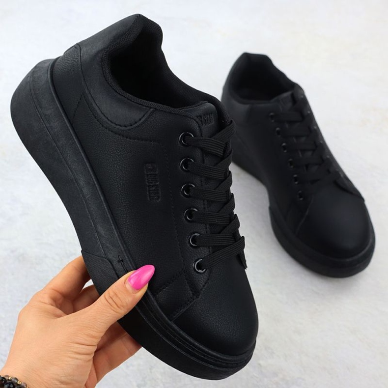 Chaussures de sport sur la plate-forme Big Star dans SS274244 INT2165A noir 1