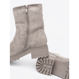 Shelvt Bottes grises confortables sur une semelle massive 1 Shelvt Bottes grises confortables sur une semelle massive 1