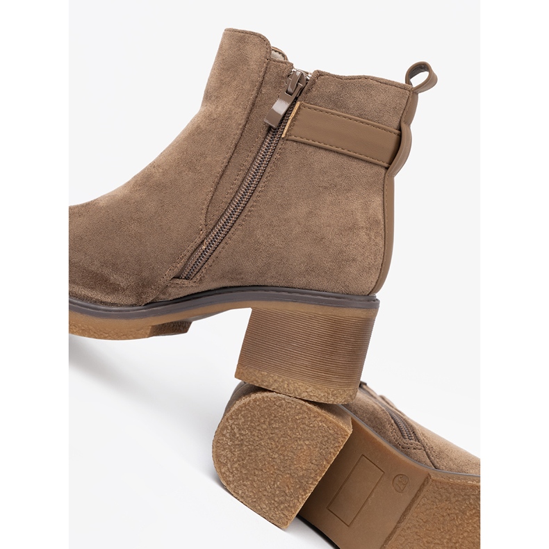 Shelvt Bottes beiges élégantes avec un talon confortable 2