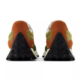 Chaussures New Balance M MS327HC vert 22