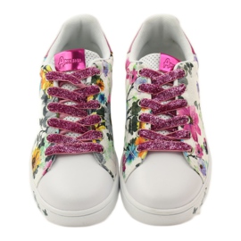 American Club Baskets américaines à fleurs avec incrustation de cuir rose multicolore jaune bleu blanche 4