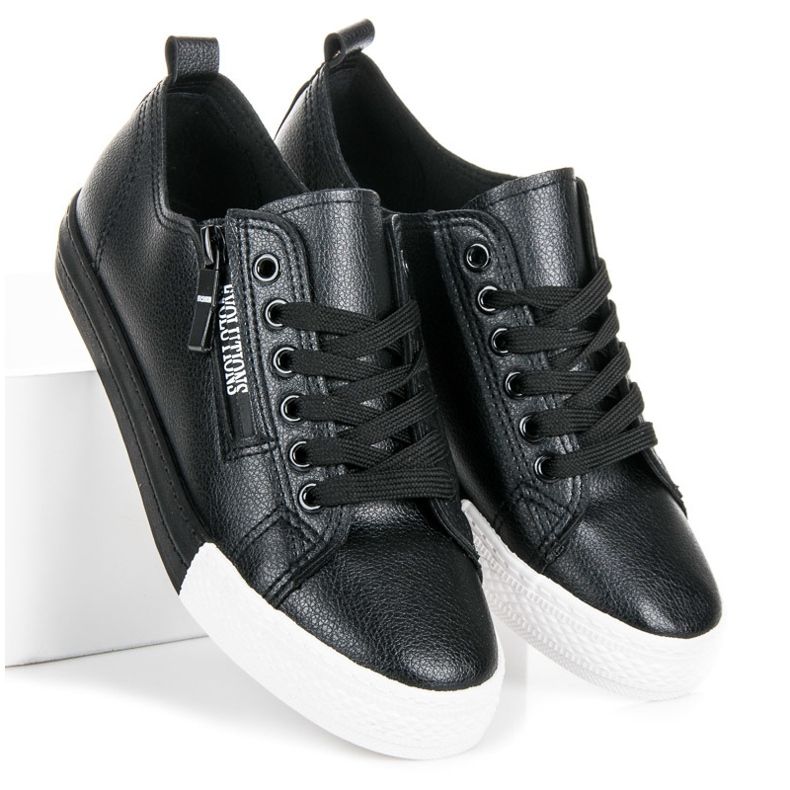 Baskets sur la plate-forme noir 1