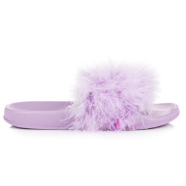 Pantoufles avec fourrure violet 2