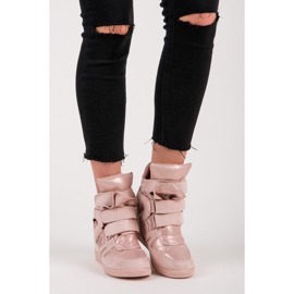Vices de baskets velcro rose 2 Vices de baskets velcro rose 2
