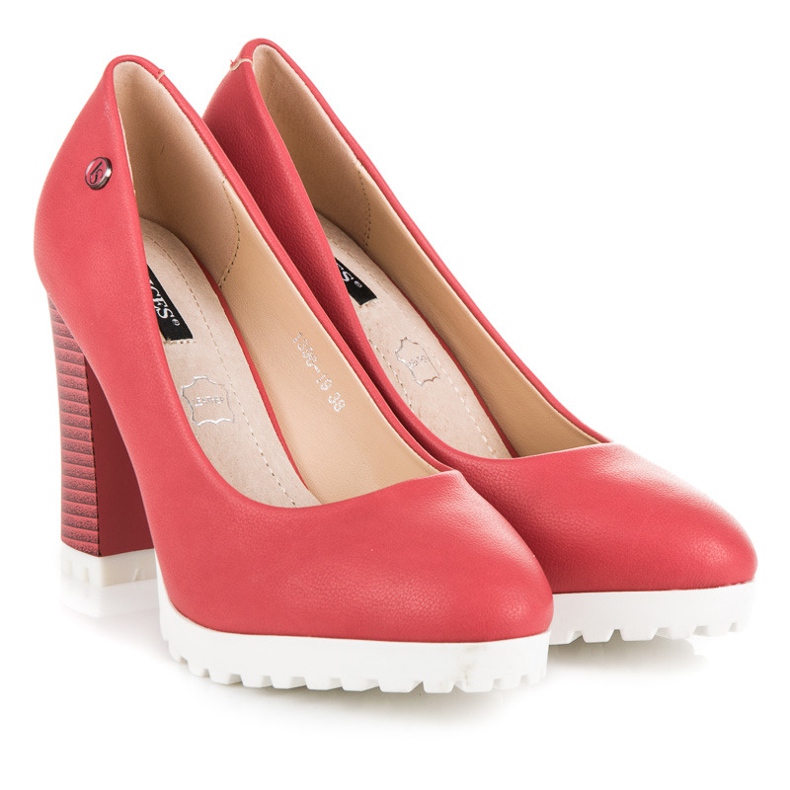 Vices Pompes sur la plate-forme rouge 1