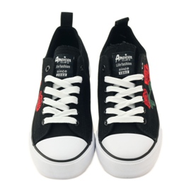 American Club Sneakers avec roses brodées American 17035 rouge noir blanc 4