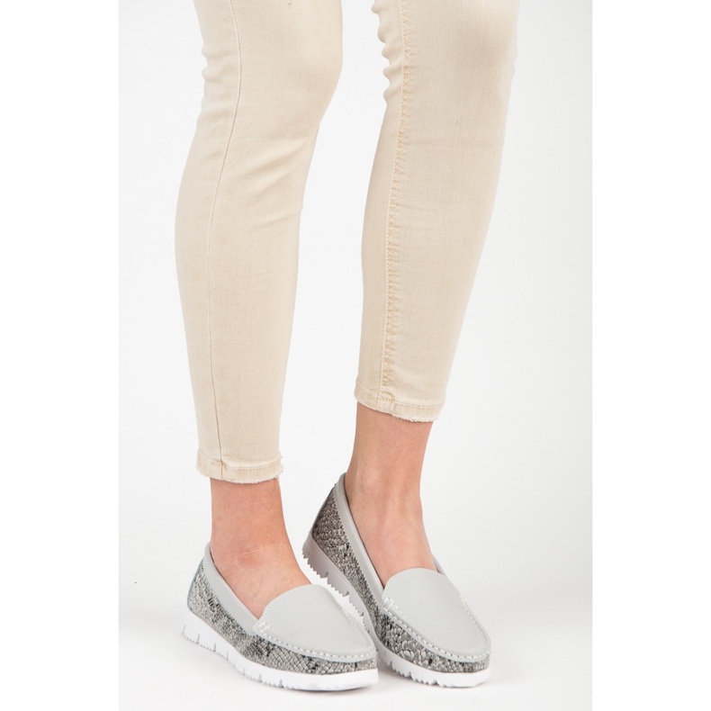 Vinceza Mocassins en cuir imprimé serpent gris 1