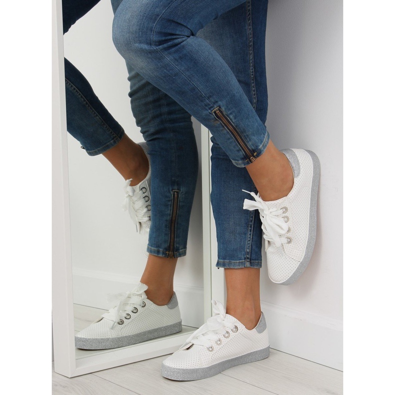 Baskets femme blanches AK03P Blanc 1