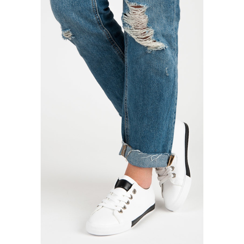 Baskets à lacets blanche 2