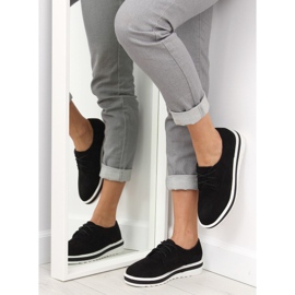 Mocassins noirs à lacets noirs 1