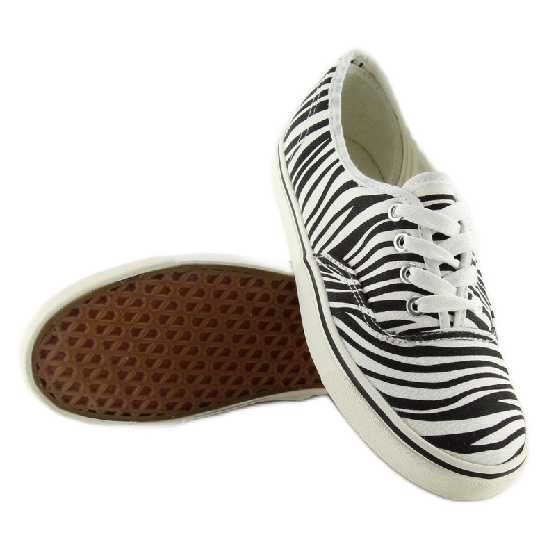 Baskets à lacets K-75 Zebra le noir blanche 1