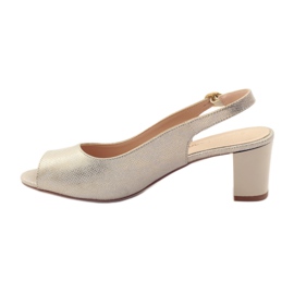 Sandales sur le poste de Sergio Leone 810 jaune brun 2