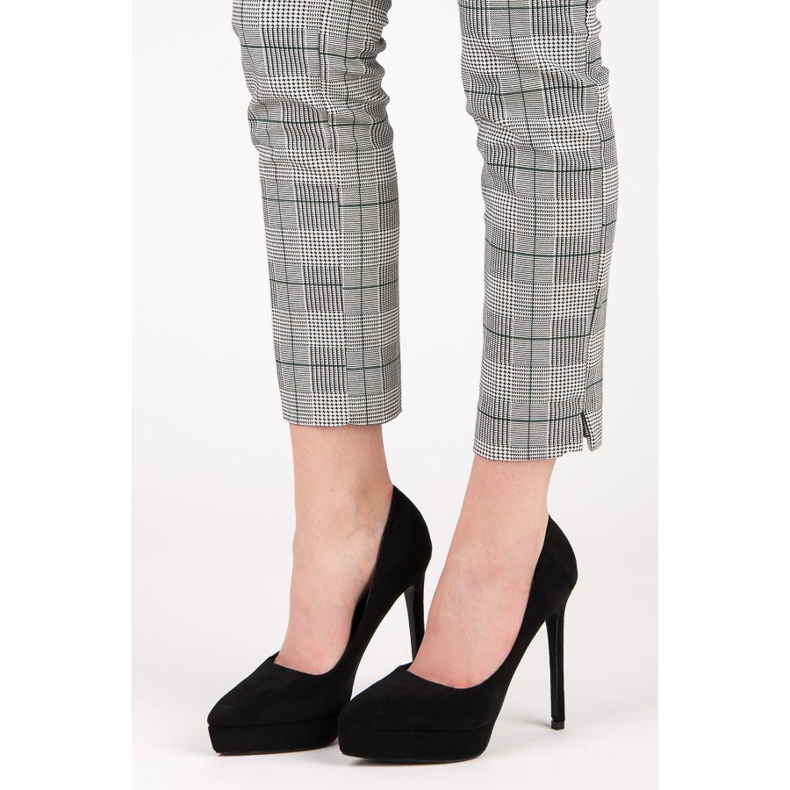 Bestelle Talons en daim sur la plateforme le noir 1