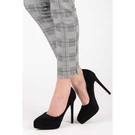 Bestelle Talons en daim sur la plateforme noir 2