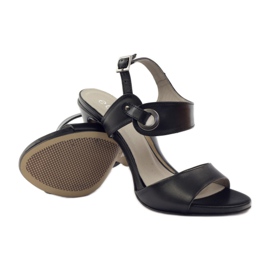 Sandales en cuir sur un talon Edeo 3208 le noir 3