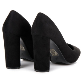 Escarpins en daim sur le pilier le noir 5