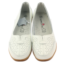Mocassins Vinceza en cuir blanche 4
