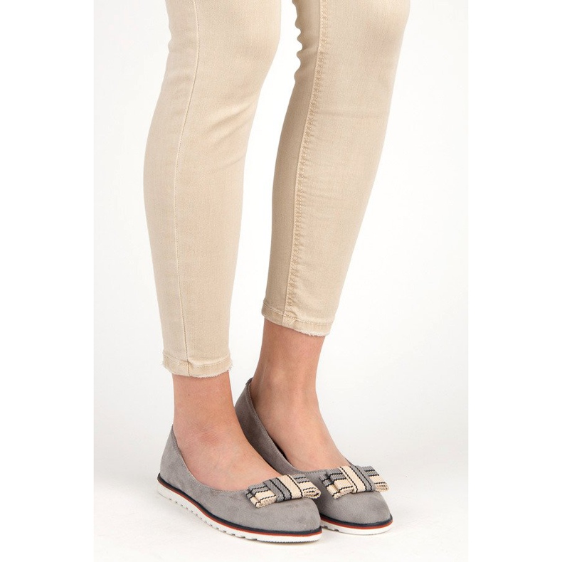 Ballerines en daim gris 1