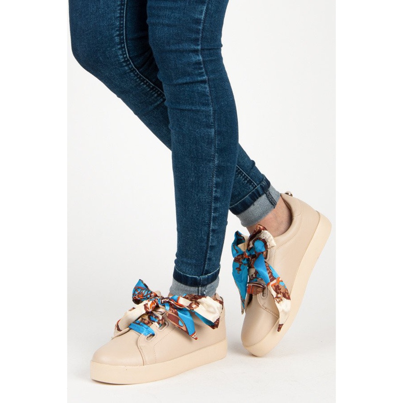 Baskets nouées avec un ruban VICES beige 2