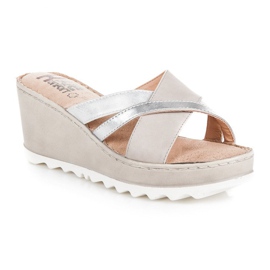 Kylie Pantoufles compensées brun gris 1 Kylie Pantoufles compensées brun gris 1