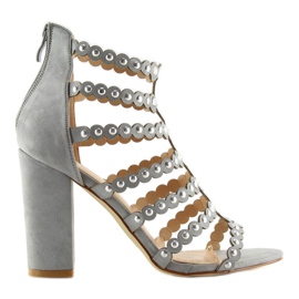 Sandales à talons avec clous gris gris 1