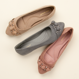 Ideal Shoes Ballerines beiges élégantes 1