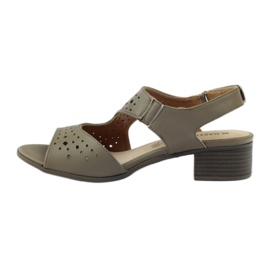 M.Daszyński Sandales en cuir Daszyński beige 2
