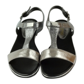 M.Daszyński Sandales talon plat Daszyński argent-noir gris 4