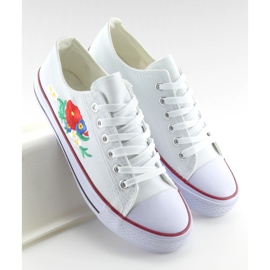 Baskets blanches avec broderie B71H-25 blanc 2