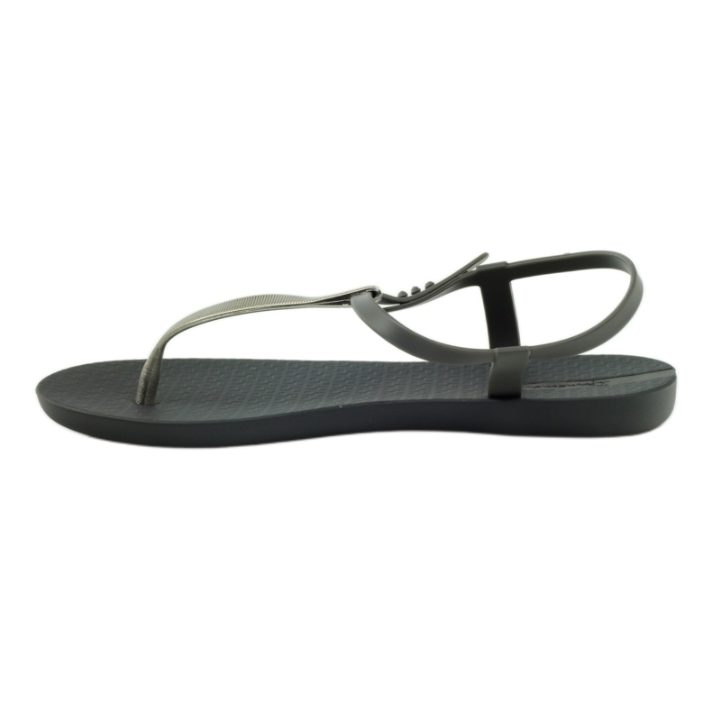 Sandy tongs Ipanema 82283 gris argent 2