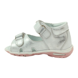 Bartuś Sandales de filles flexibles pour le velcro argenté-métallique 2