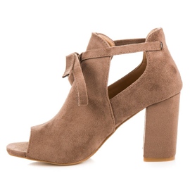 Sandales vinceza en daim à lacets brun 3