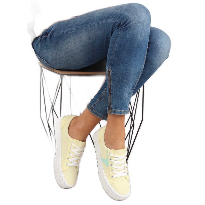 Baskets à semelles hautes K1831401 Amarillo jaunes 2