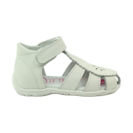 Sandales blanches Ren But 1477 1