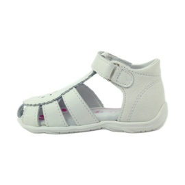 Sandales blanches Ren But 1477 3