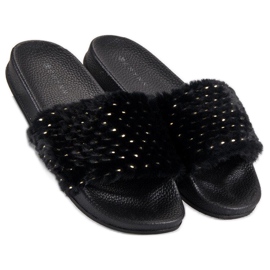 Erynn Chaussons noirs avec fourrure 2