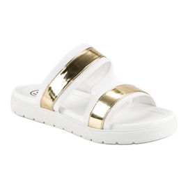 Kylie Chaussons miroir blanche 1 Kylie Chaussons miroir blanche 1