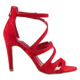 Sandales en daim sur un talon haut rouge 7