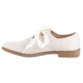 Chaussures avec un ruban de satin brun 2
