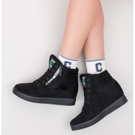 Baskets en daim le noir 1