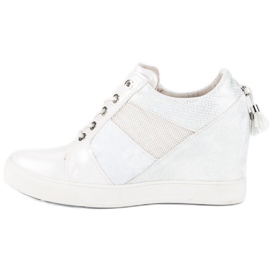 Kylie Baskets compensées à la mode blanche 2