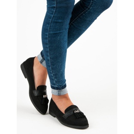 Mocassins noirs élégants 1