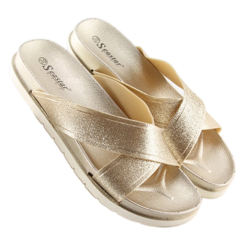 Chaussons dorés femme CK47P or 2